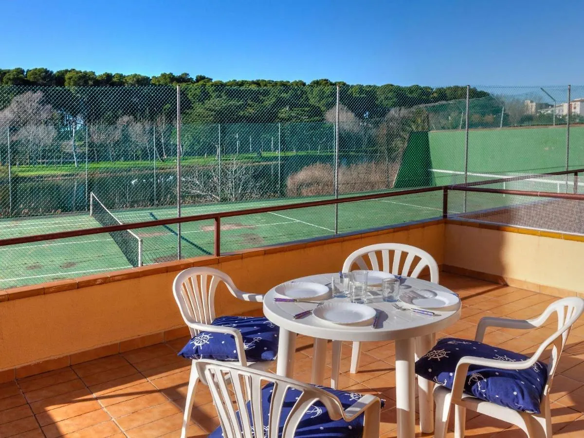 Apartment Del Lago By Interhome L'Escala