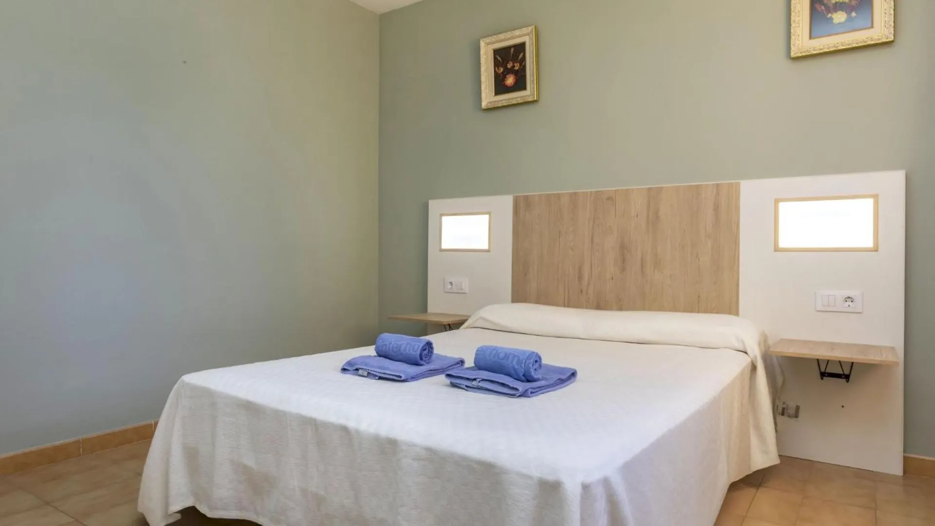 Apartment Del Lago By Interhome L'Escala Spain